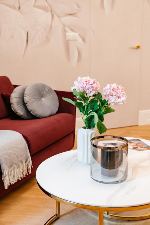 Dandelion - Loftaffair Apartment *